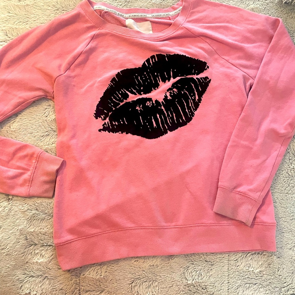 Victoria’s Secret Sweatshirt - size M